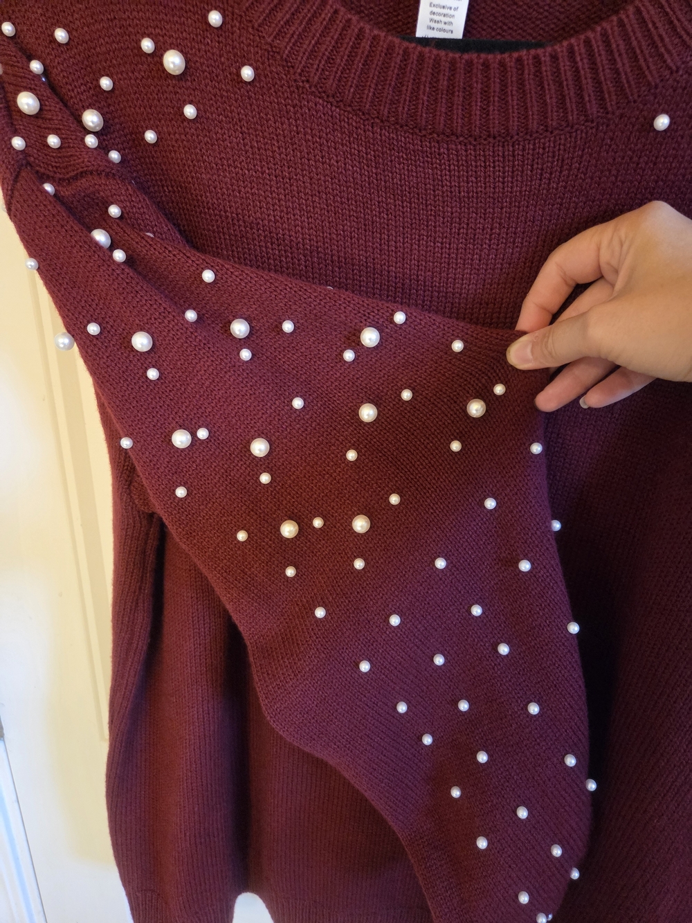 Pearl-Embellished Burgundy Knit Sweater - Picture 5 of 7